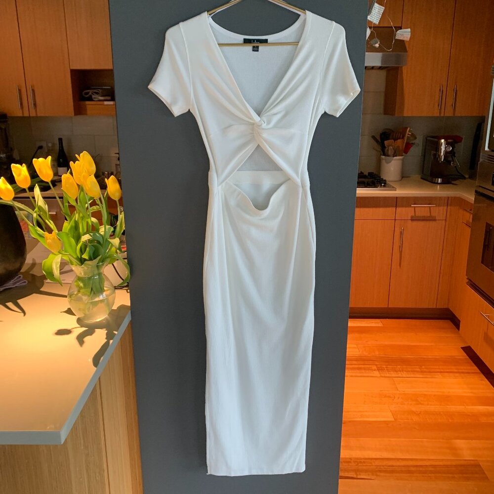 🤍🤍NWOT BODYCON CUTOUT DRESS🤍🤍